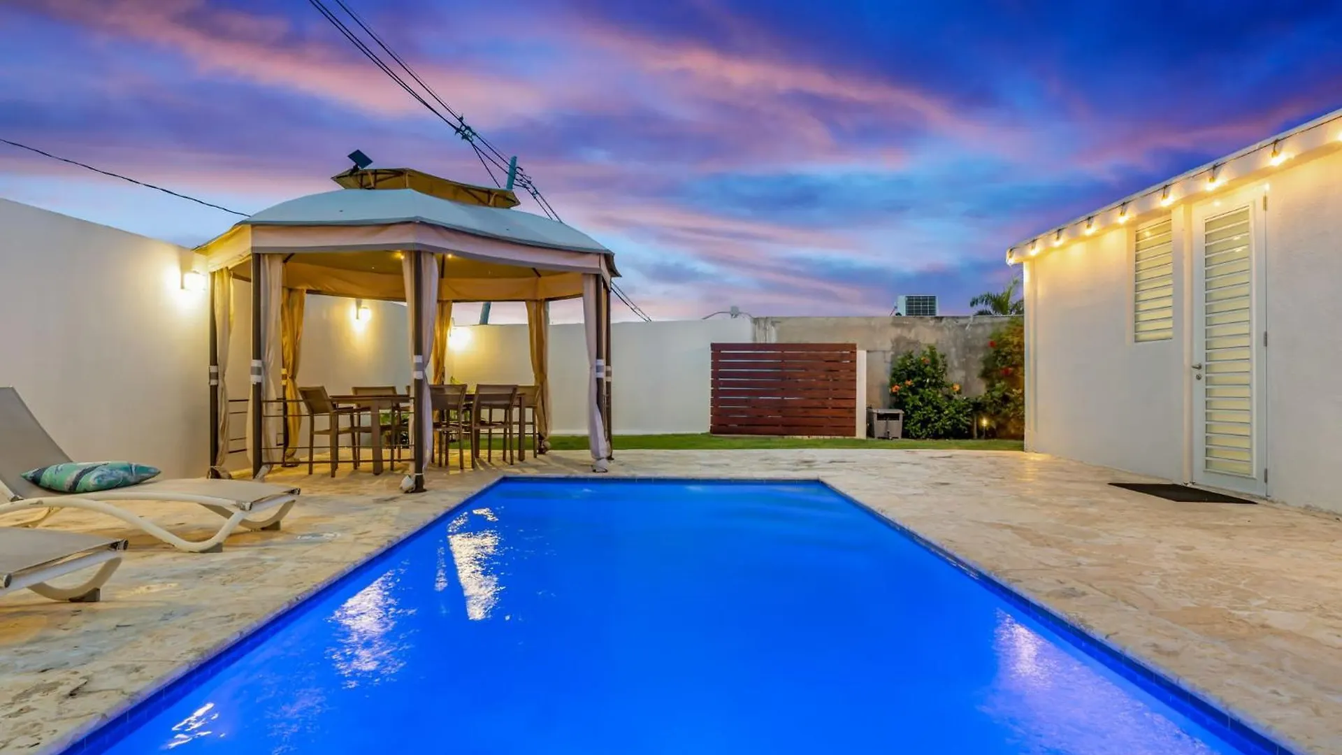 Вилла Casa Larimar With Pool And Solar System Near Beach Фахардо Пуэрто-Рико