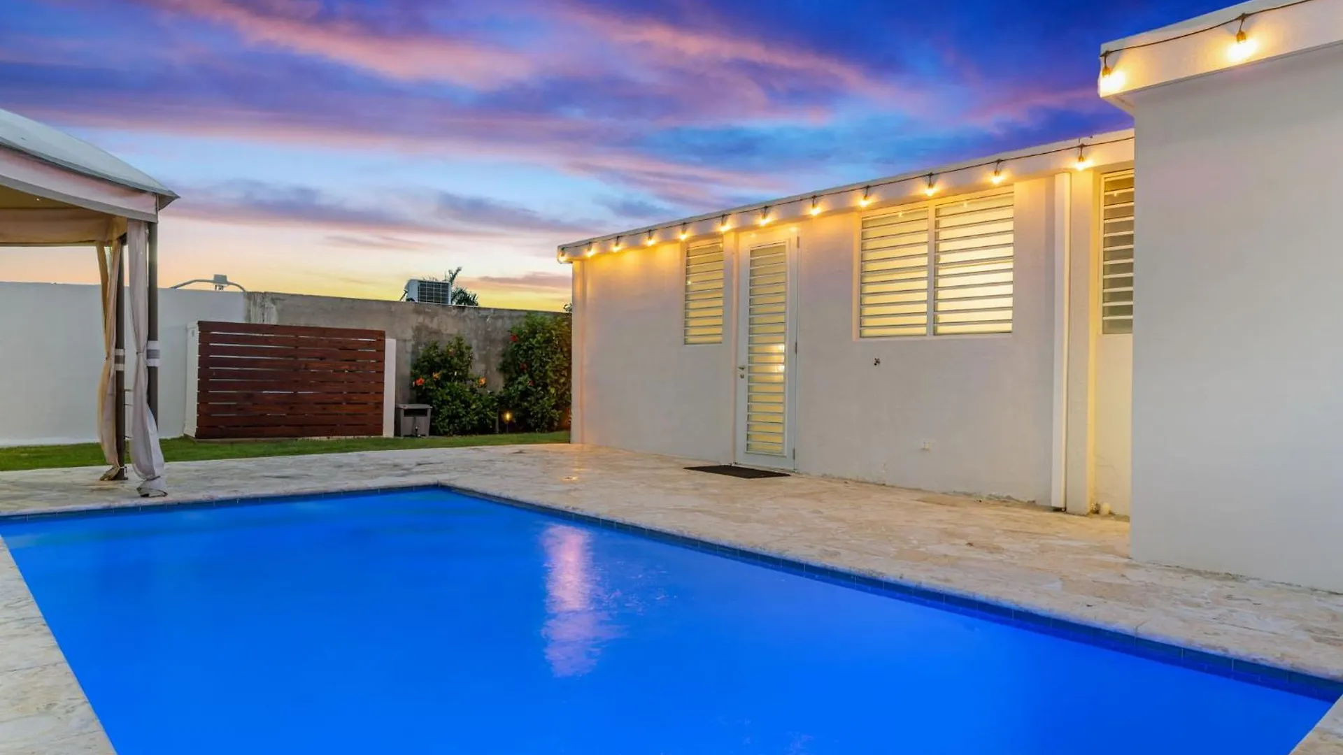 Вилла Casa Larimar With Pool And Solar System Near Beach Фахардо Пуэрто-Рико