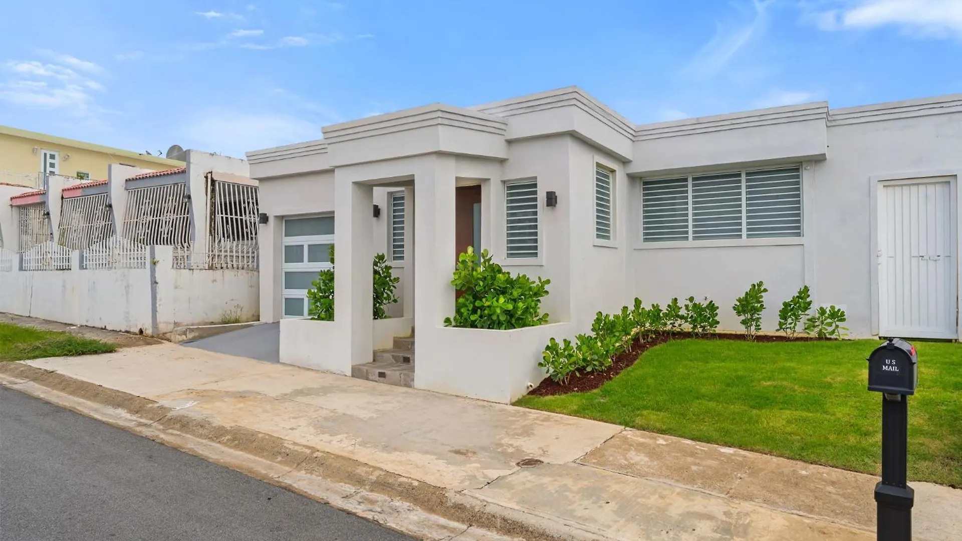 Casa Larimar With Pool And Solar System Near Beach Фахардо Вилла