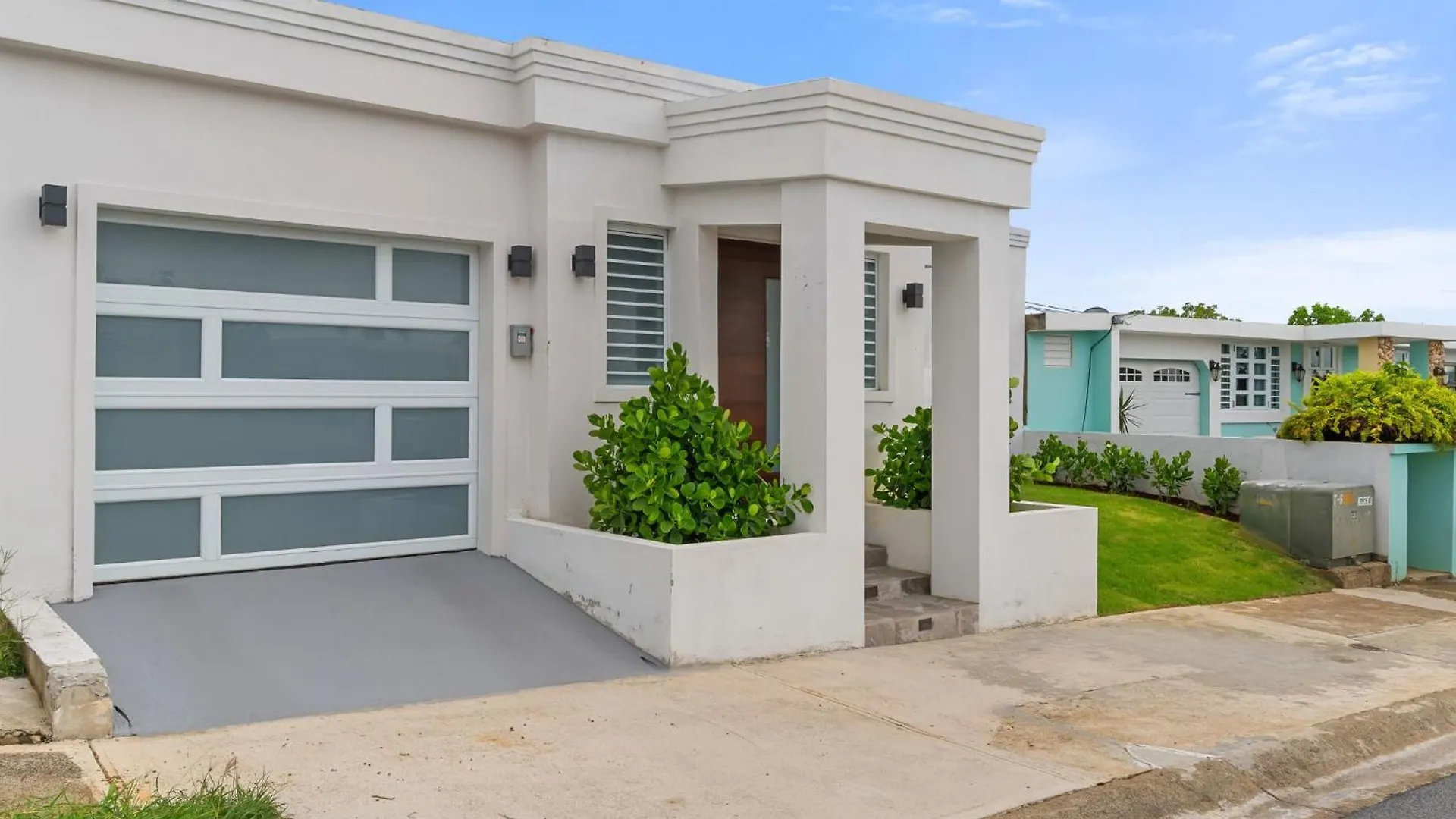 Casa Larimar With Pool And Solar System Near Beach Фахардо Пуэрто-Рико